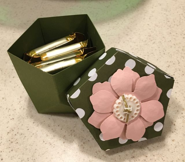 Sara's Gift Box Punch Board Box